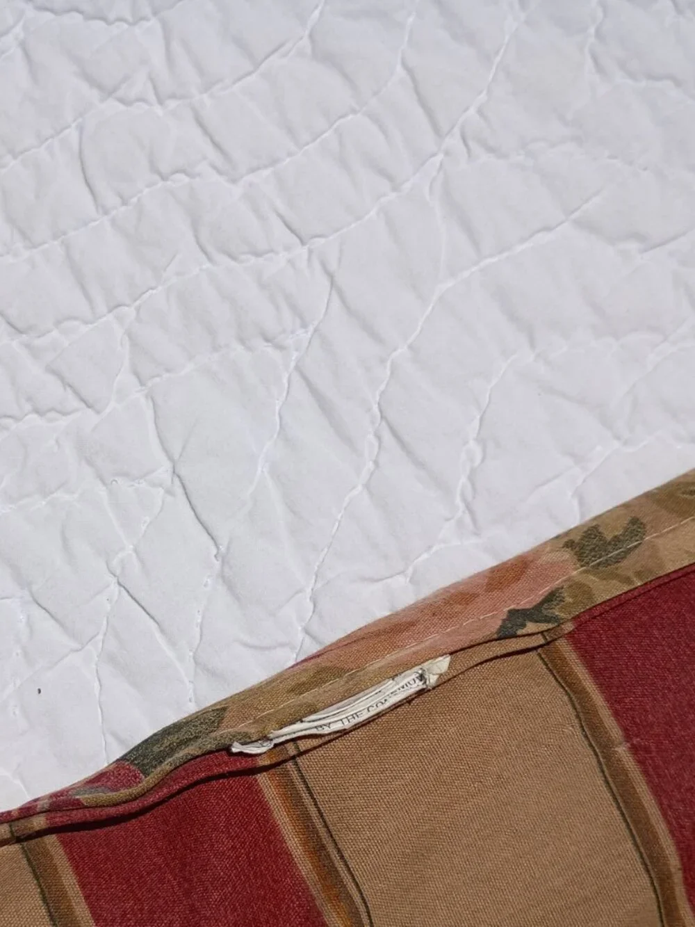 Vintage Floral King Comforter 91 x 103 Cabbage Rose Damask Scroll Burgundy Gold